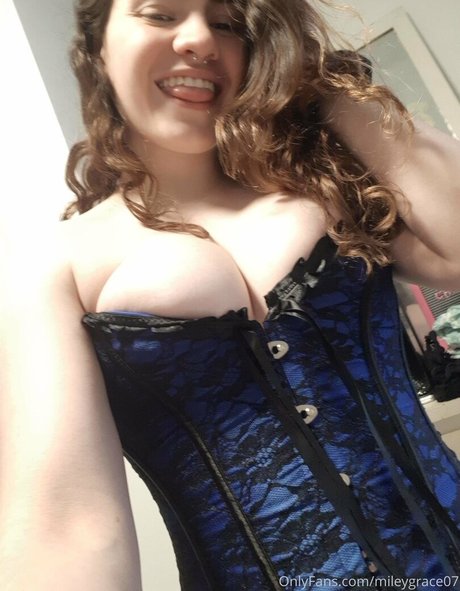 mileygrace07 bonita actriz archivo