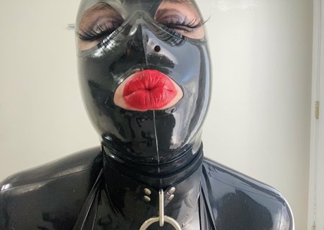 luciaandleighlatex modelo libre galerías