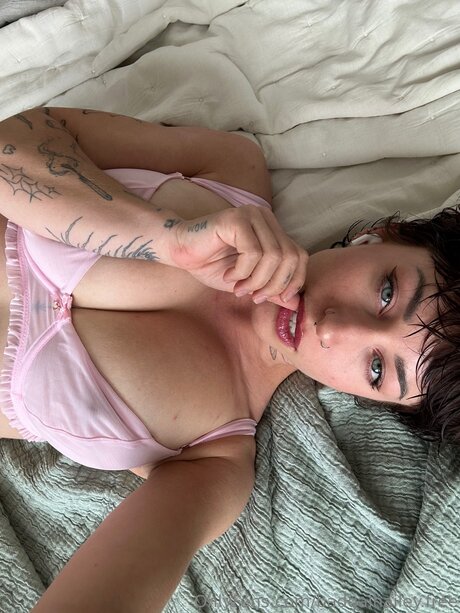 badgalhailey free modelo sexy fotos