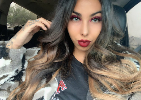 jasminegtv modelo desnudo recopilación