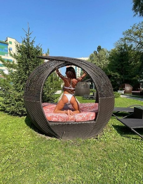 hot and wild estrella porno bonita archivo