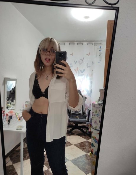 CherryShakeMin estrella exclusiva fotos