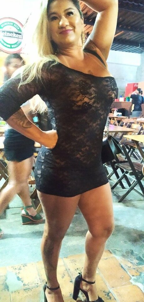 Grasiely Guanandy desnudos de estrellas imagen