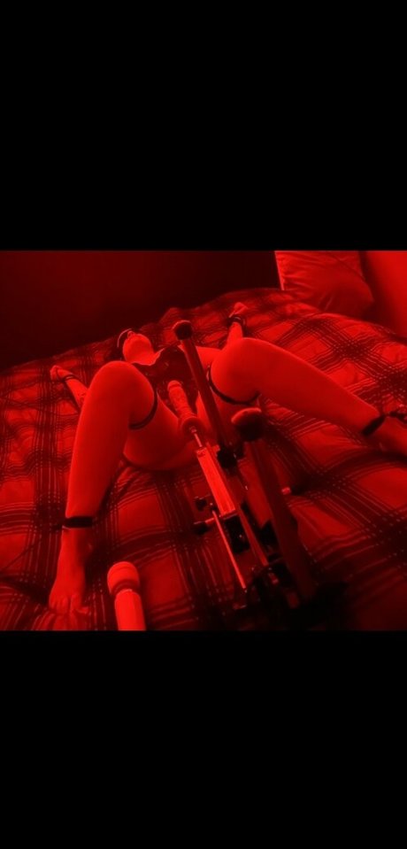 seeellieplay100 modelo desnuda galerías