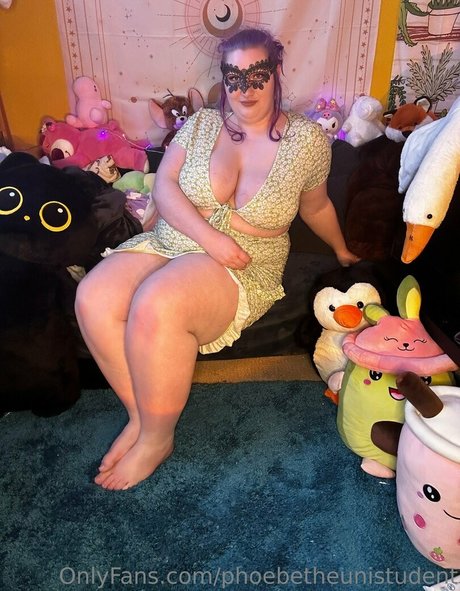 phoebetheunistudent bonita estrella porno galería