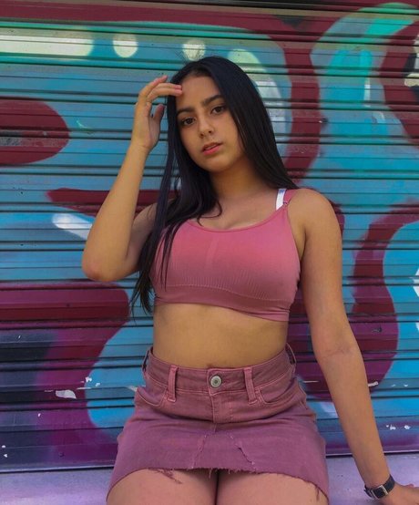 Danahe Vasquez modelo libre galería