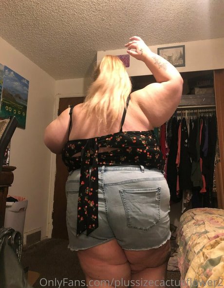 plussizecactusflower2 buen modelo archivo