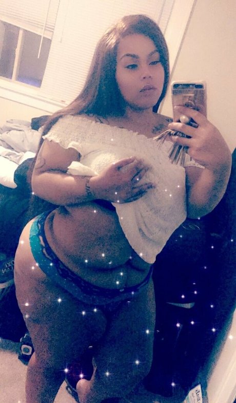 ayannacharelle estrella porno agradable fotos