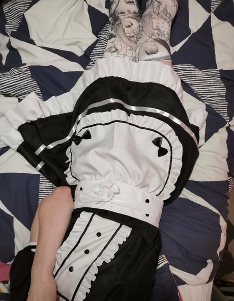 femboyraine modelo desnudo fotos