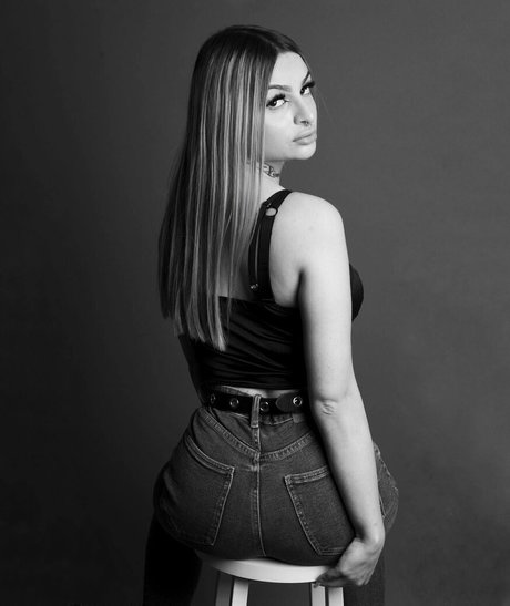 aliih hx estrella pornografica foto