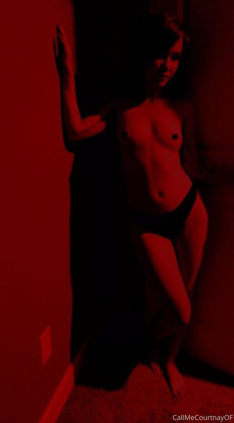 callmecourtnay buena estrella porno imágenes