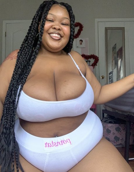 bimbosim22 actriz de arte archivo