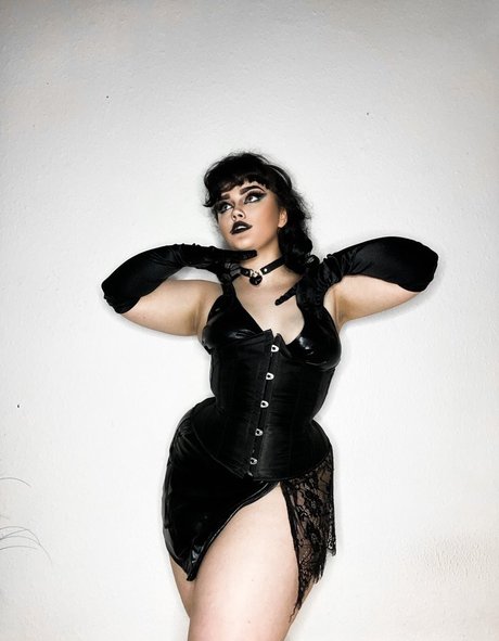 mechedaily modelo adulto galerías