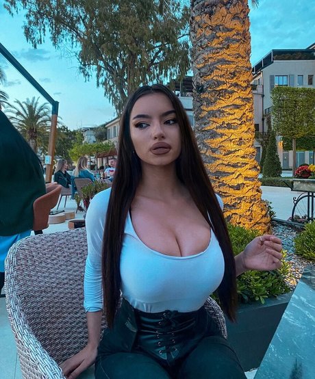 Kristina Djedovic buen modelo recopilación