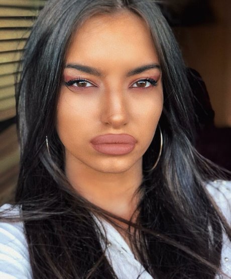 Kristina Djedovic desnudos de estrellas porno imágenes