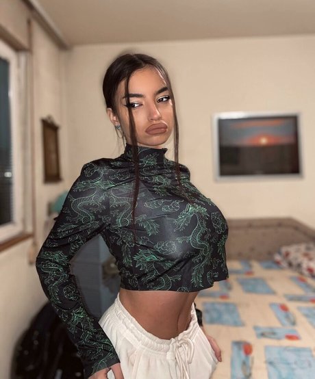 Kristina Djedovic modelo atractivo galería