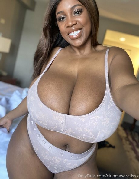 clubmaseratixxx estrella adulta galería