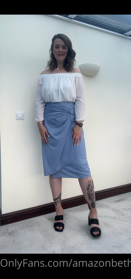 amazonbeth 6foot6 hermosa estrella porno imágenes