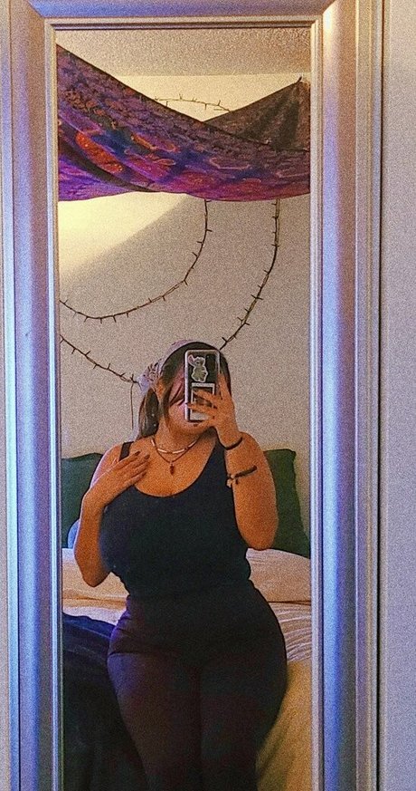 Amanda F hermosa modelo foto