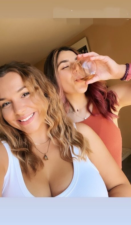 Julia G bonita actriz foto