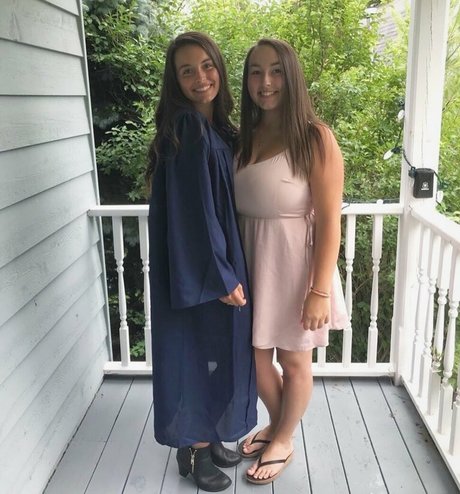 Lexi Thomas estrella hermosa archivo