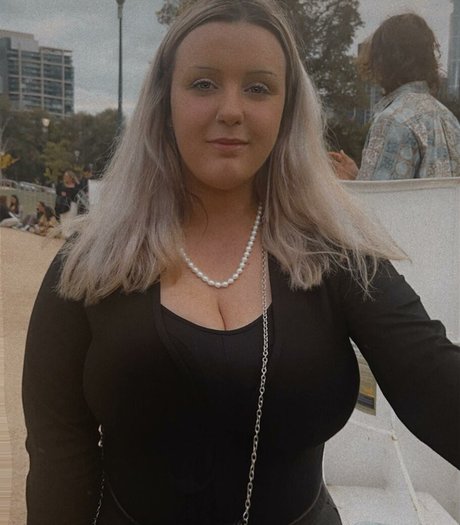 Emily J xxx estrella porno imagen