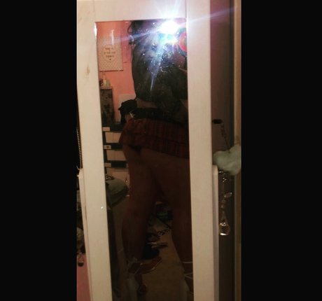 Emily J modelo hermosa imagen