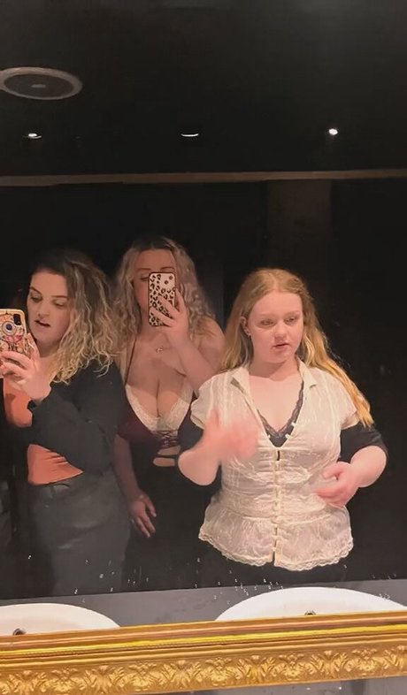 Emily J estrella pornografica imagen