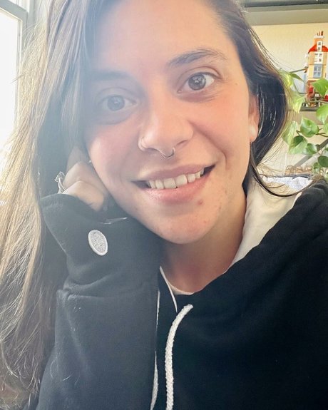 Fitfissy modelo desnuda galería