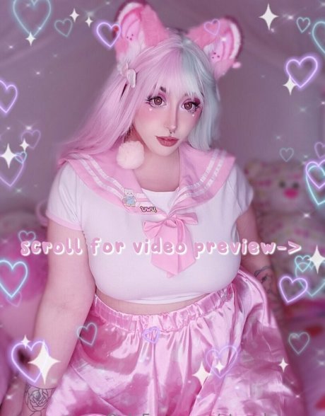 Strawbunnny actriz perfecta fotos