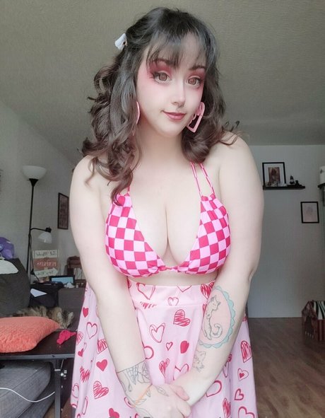 Strawbunnny estrella porno en alta definición imagen