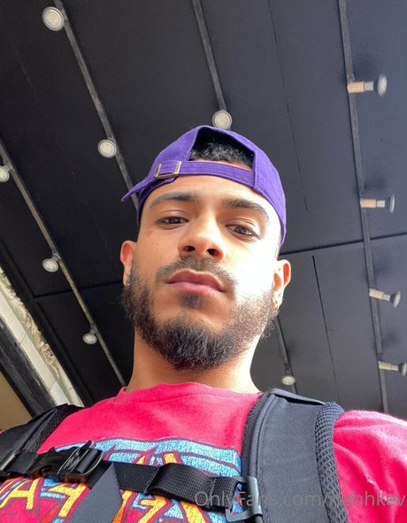 nahhkev actriz porno imágenes