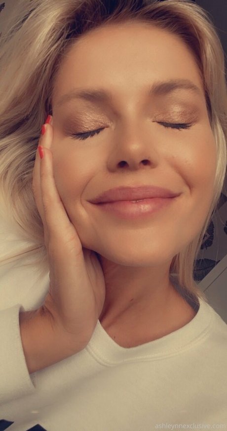 ashlynn2019 estrella libre galerías