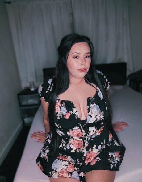 lovelyloulouxo arte estrella porno galerías