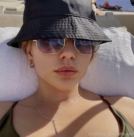 hottestvenus vip estrella porno atractiva foto