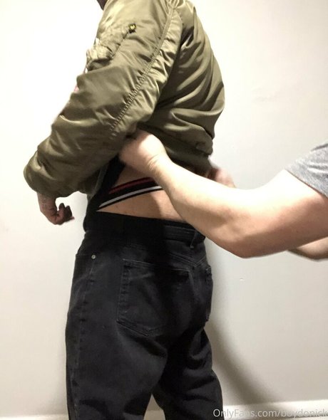 donutsteak modelo desnuda galerías