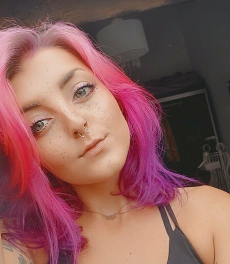 ivy rayefree modelo de alta calidad archivo