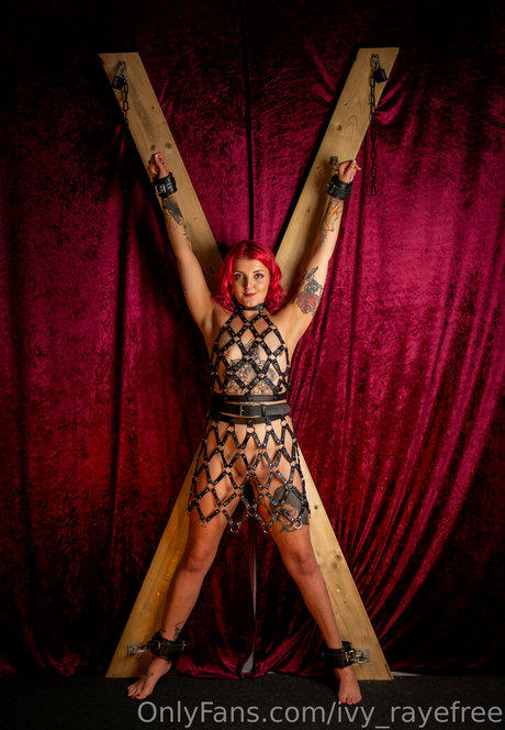 ivy rayefree estrella porno atractiva galería