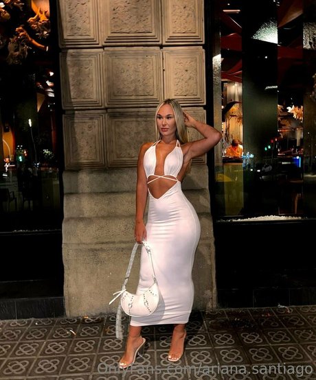 ariana santiago estrella porno agradable imagen