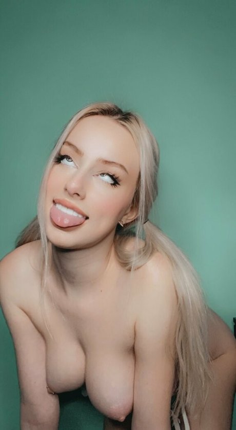 Kkatspremium estrella caliente imágenes