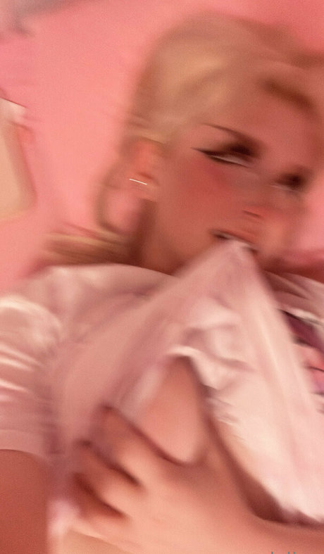 saradeline bonita estrella recopilación