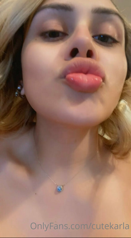 cutekarla actriz xxx fotos