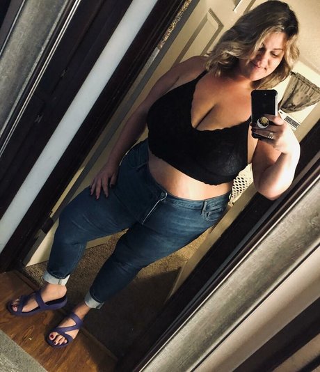 plussize andfine estrella porno hermosa imágenes