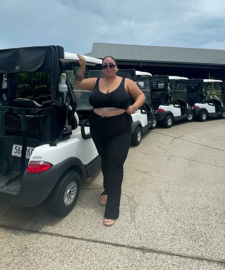 Antonia Waerea Adams estrella xxx galerías