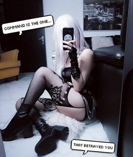 Choukandii modelo porno galerías