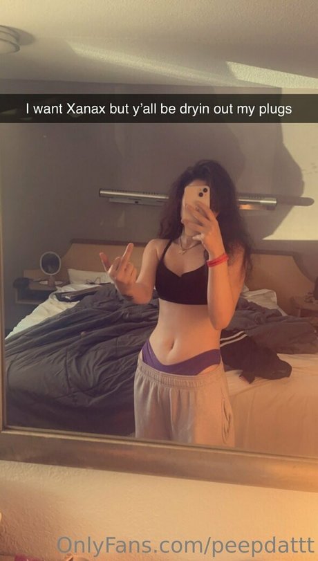 Peepdattt estrella porno desnuda imágenes