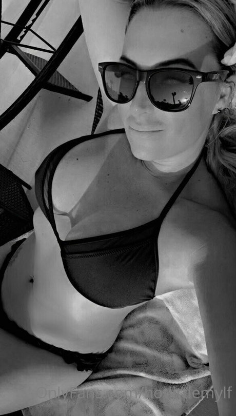 hotlittlemylf estrella pornografica galerías