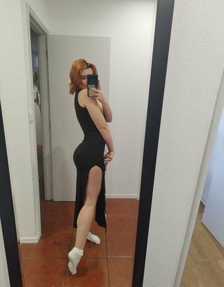 yourlocalflatweeb actriz caliente fotos