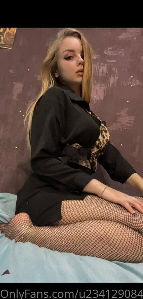 flora belll desnudos estrella galería