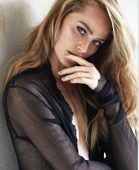 Yaara Benbenishty modelo fotos